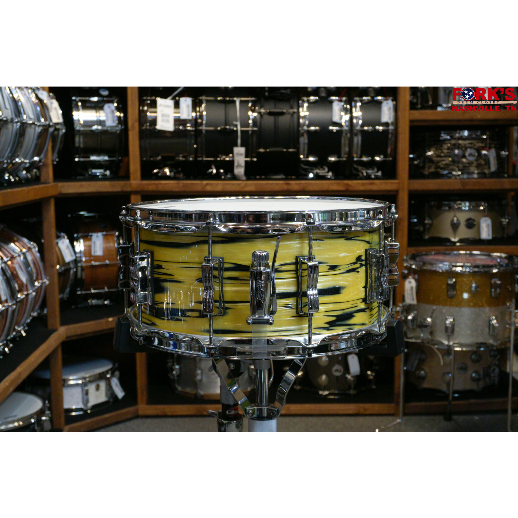 Ludwig Ludwig Classic Maple 6.5x14 Snare Drum - "Lemon Oyster"