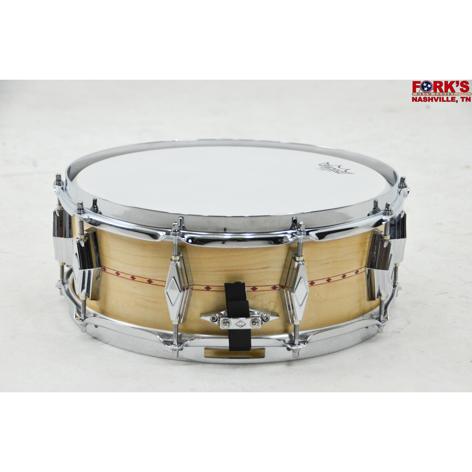 Craviotto Craviotto Builders Choice Private Reserve 5.5x14 Maple w/ Red Inlay Snare Drum