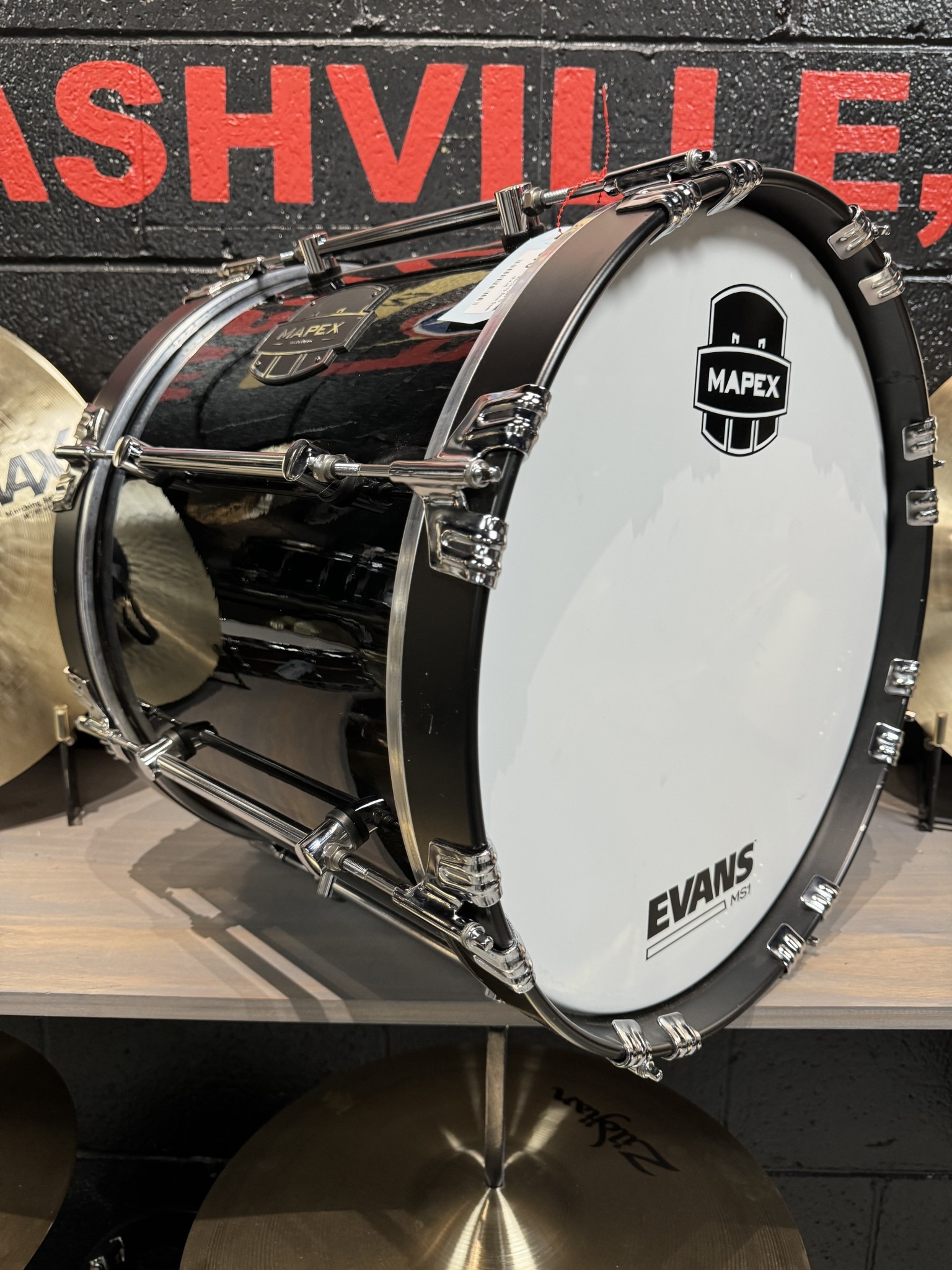 USED Mapex 18" Marching Bass Drum (Black) Forks Drum Closet
