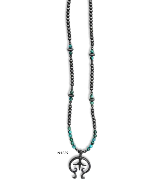 N1239 WEST & CO. WOMEN'S NAVAJO PEARL WITH NAJA CHARM NECKLACE