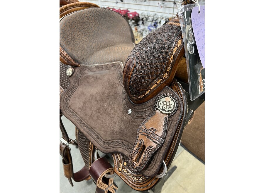 15" Scott Thomas Barrel Saddle Full QH Bars A Bit of Tack