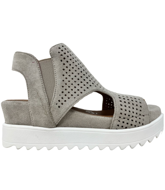 madden girl Mfara Girls' Sandals, Girl's, Size: 3, Light Grey - Yahoo  Shopping