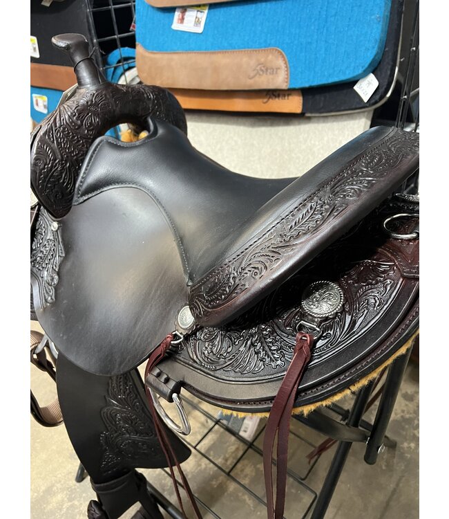 16" Circle Y Mesquite Trail Saddle Wide Fit A Bit of Tack