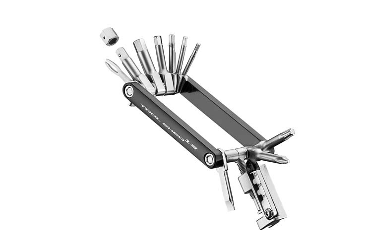 Giant GIANT MultiTool ToolShed 13 outils