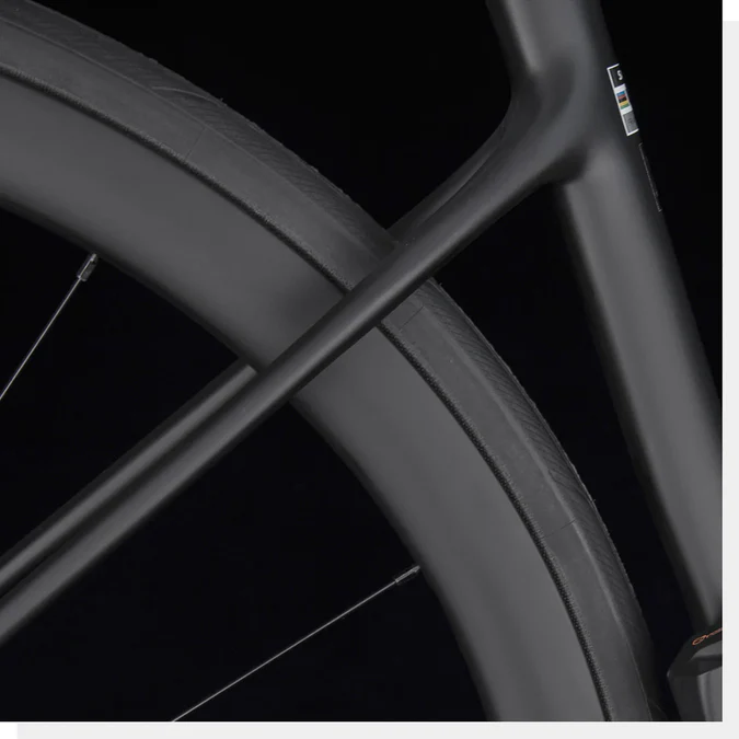 Sava SAVA Falcon SR7.0 Di2 vélo de route Performance
