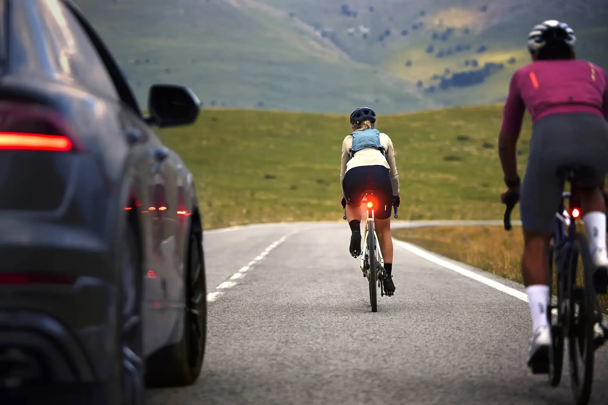 Garmin GARMIN Varia RearVue 820 radar et lumière Arrière Noir