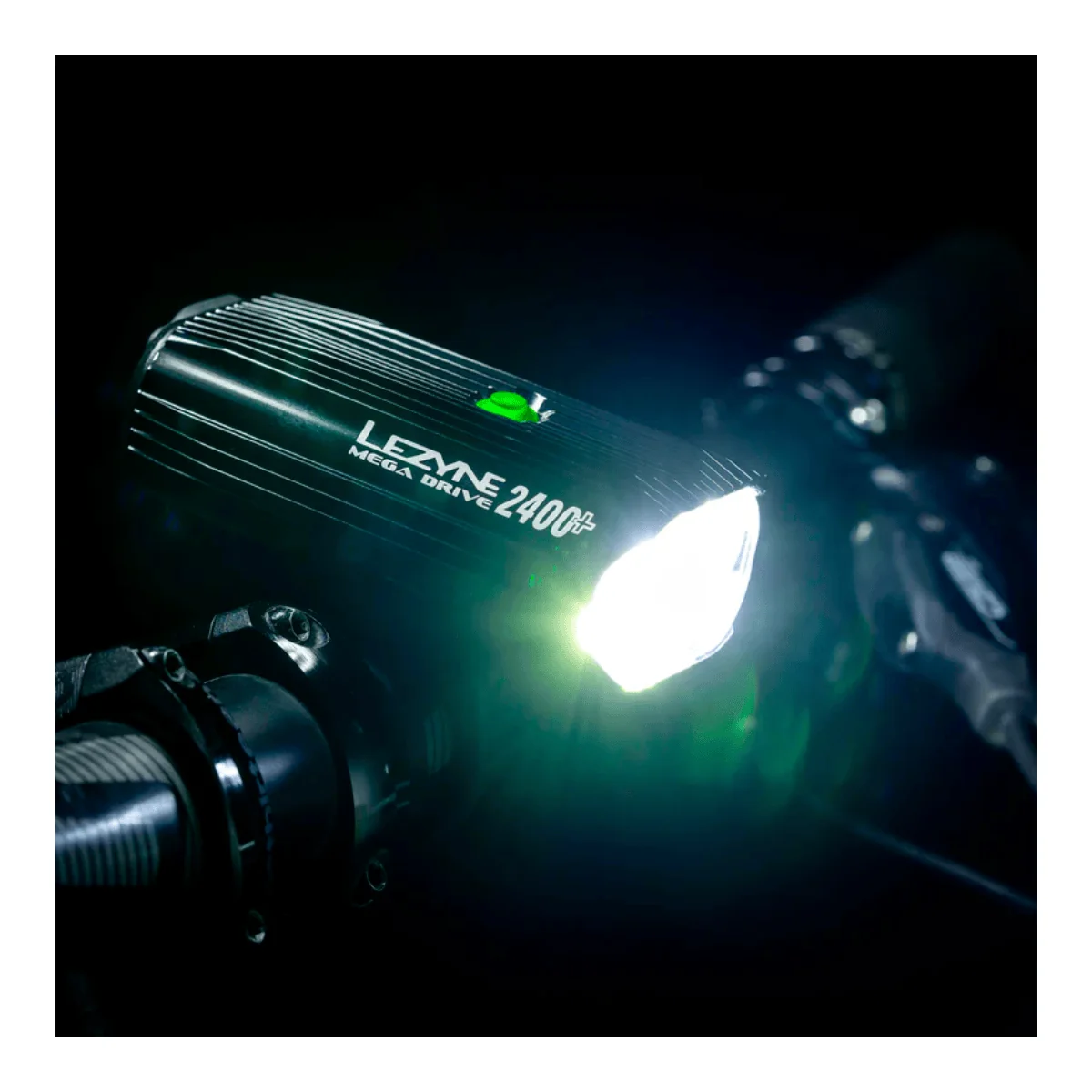 Lezyne LEZYNE Mega Drive 2400+ Lumière Avant Noir