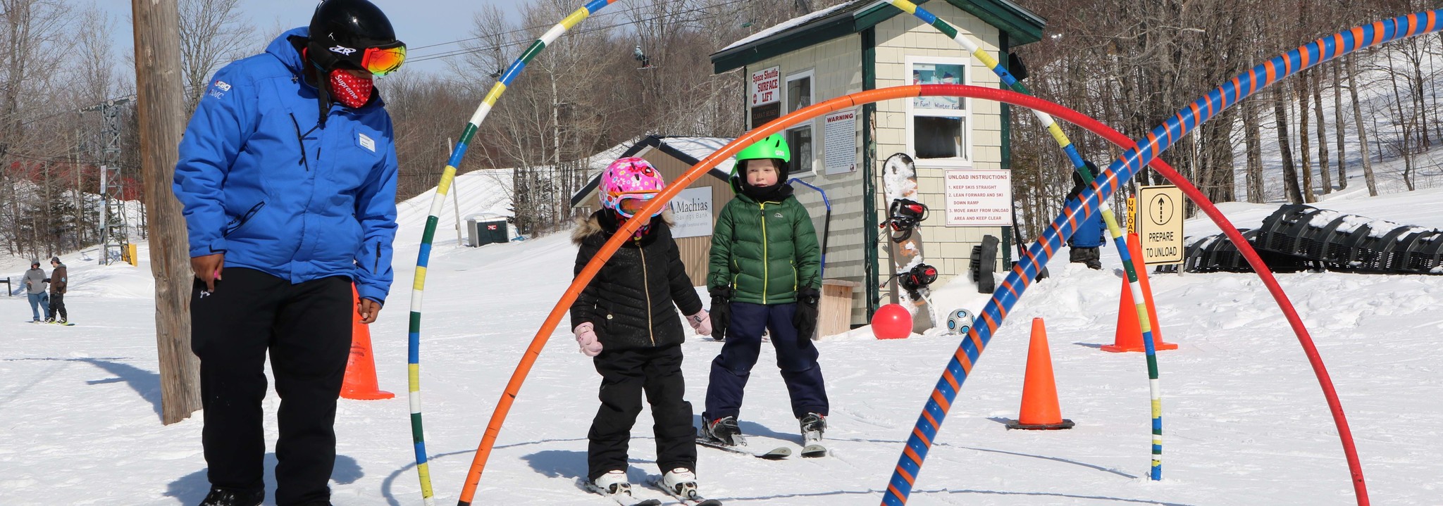 Learning to ski 