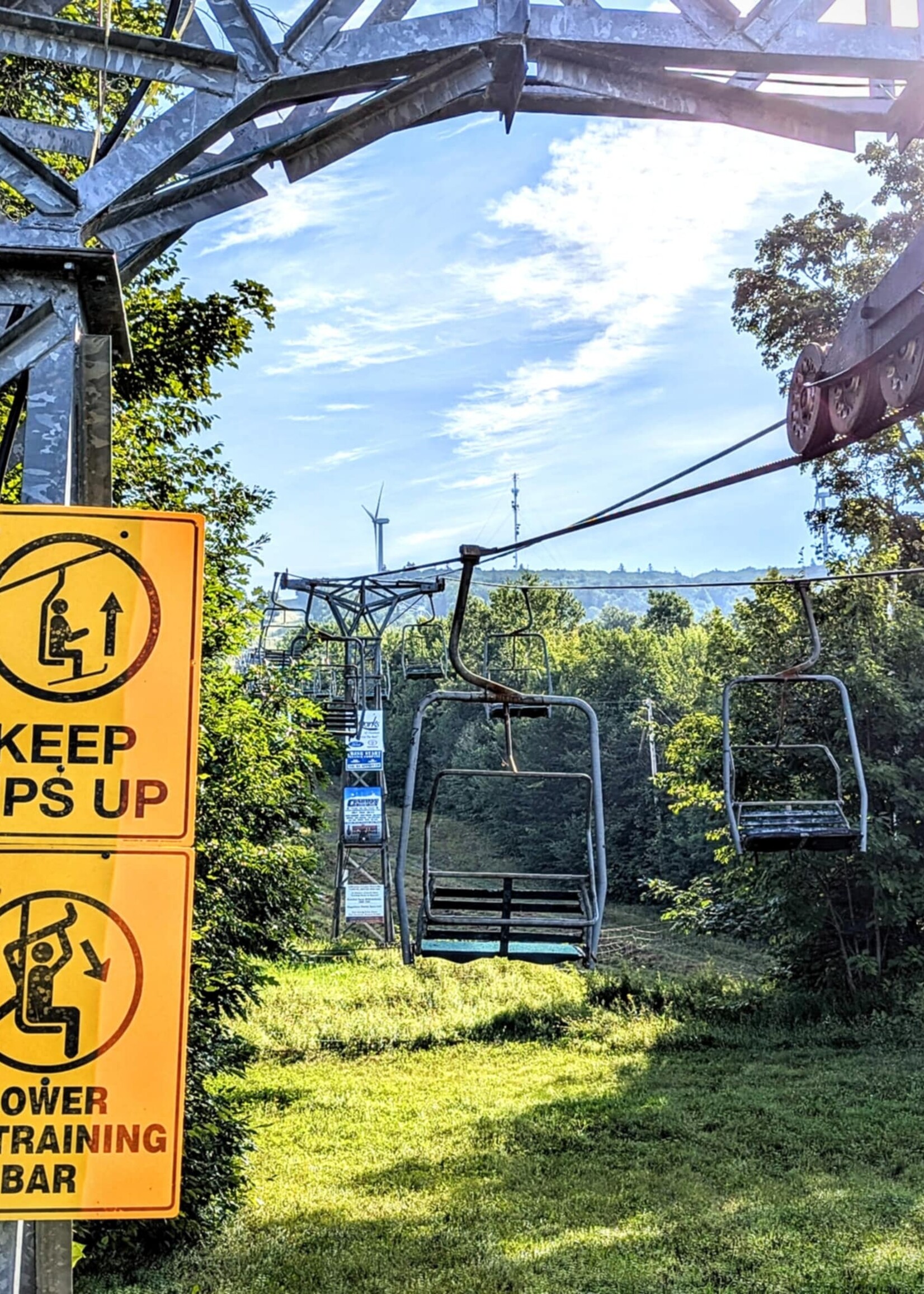 Mueller Double Chairlift Chair