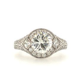 475025 14K WHITE GOLD 1.05CT F SI1 WITH .80TCW DIAMOND ANTIQUE DESIGN ENGAGEMENT RING