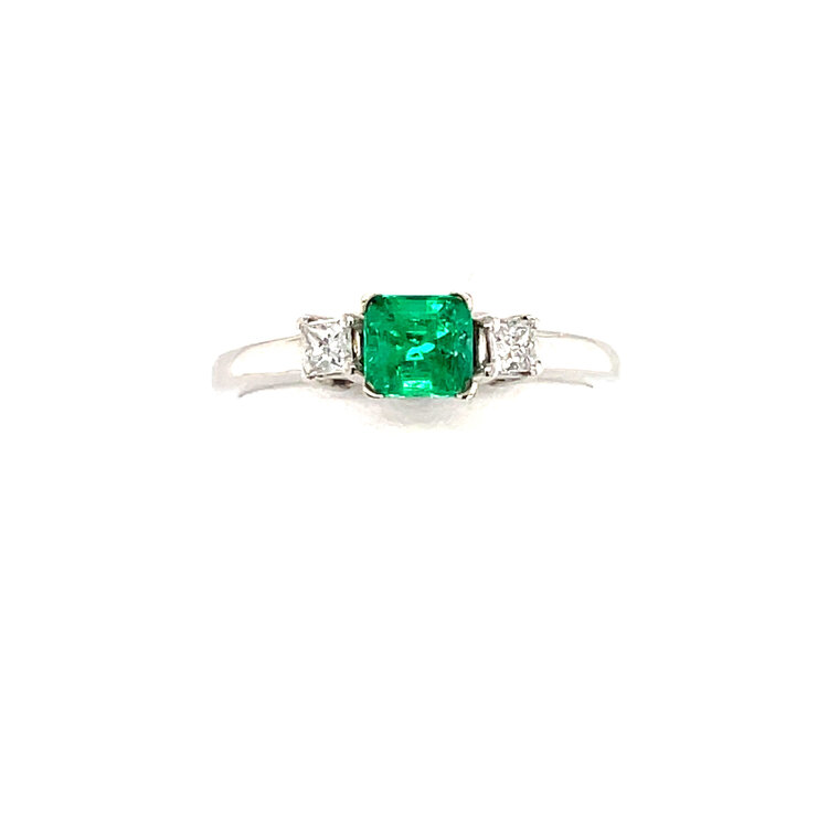 475224 14K WHITE GOLD PAST PRESENT FUTURE DESIGN WITH EMERALD CENTER AND DIAMOND RING