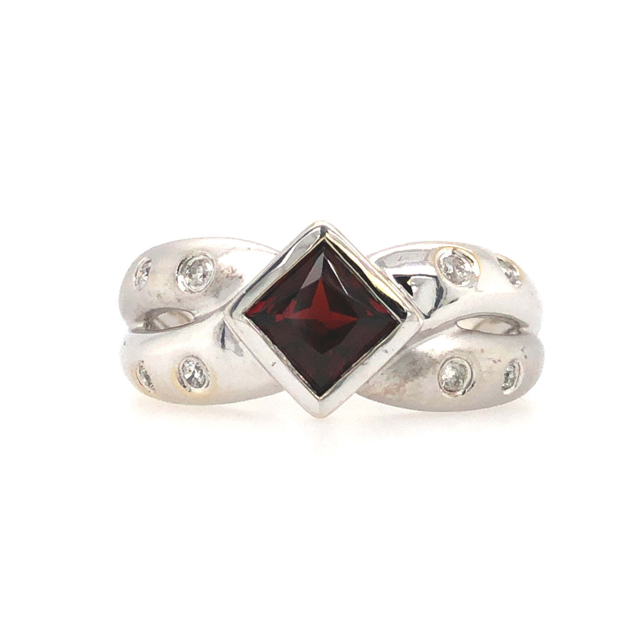 40881 14K WHITE GOLD BEZEL SET SQUARE GARNET CENTER .10CT DIAMOND X DEING RING