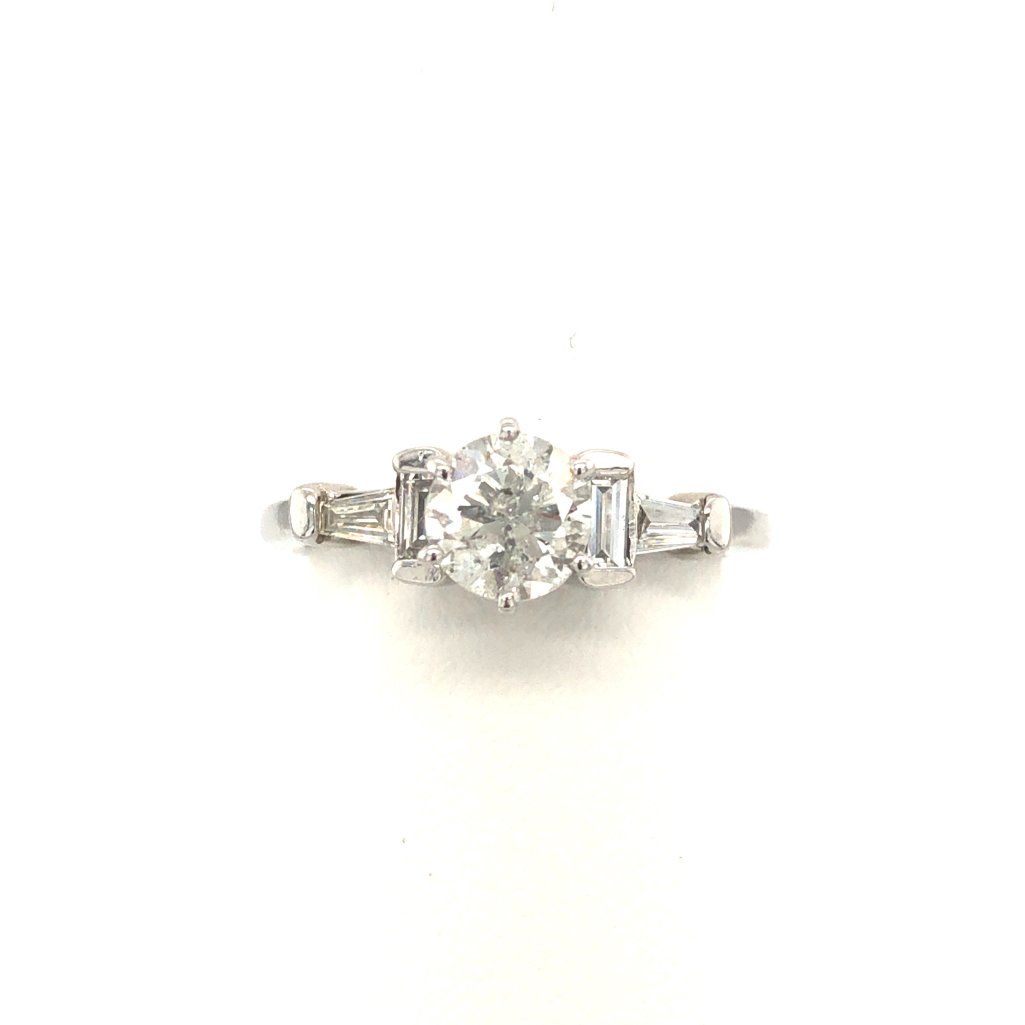 477537 14K WHITE GOLD .88TCW I I1 ROUND CENTER .25TCW SHANK DIAMOND ENGAGEMENT RING