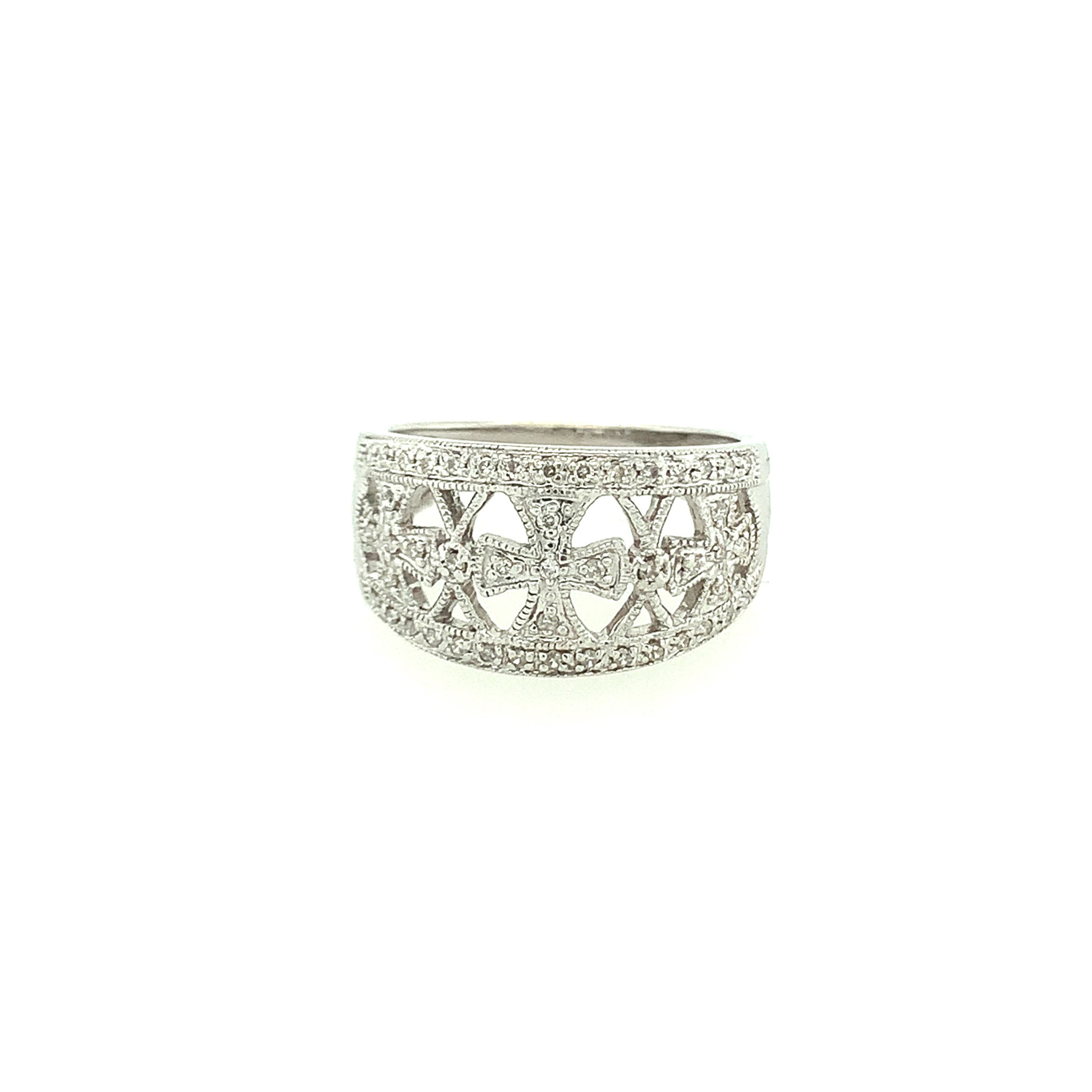 40003 14K WHITE GOLD DIAMOND ANTIQUE STYLE RING WITH CROSSES AND X'S