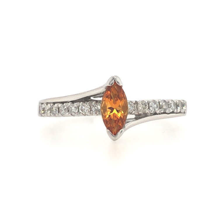 40038 14K WHITE GOLD .25TCW DIAMOND CITRINE CENTER RING