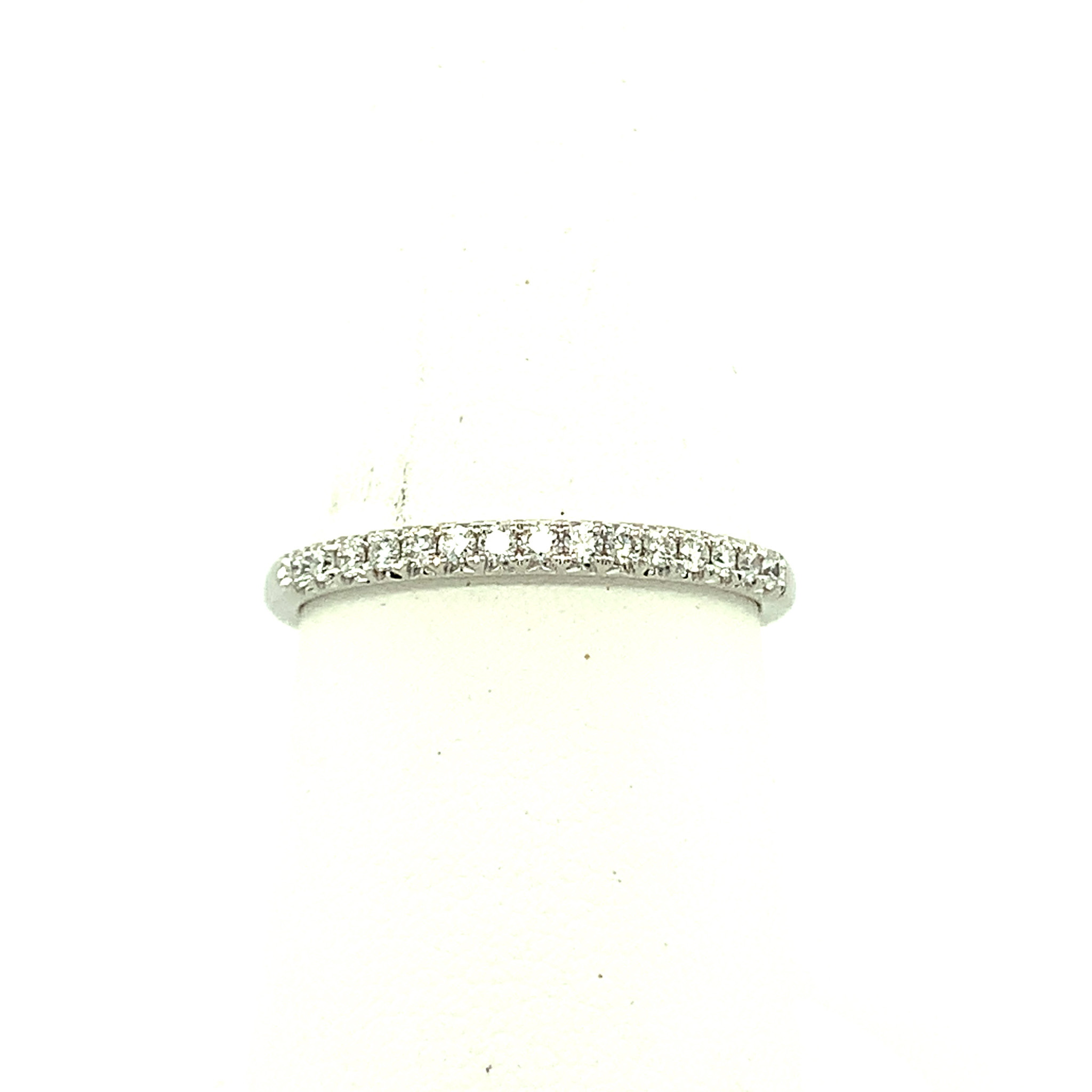 475053 18K WHITE GOLD .15TCW DIAMOND COMMON PRONG WEDDING BAND