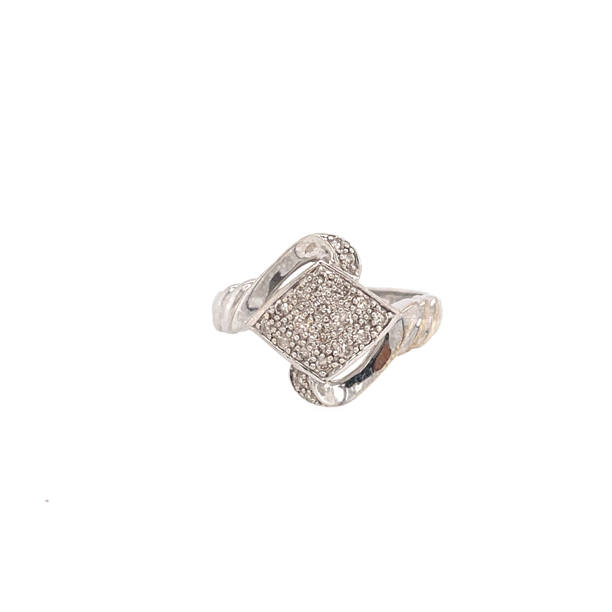 40958 14K WHITE GOLD .20TCW DIAMOND PAVE CENTER CUFFED SHANK RING