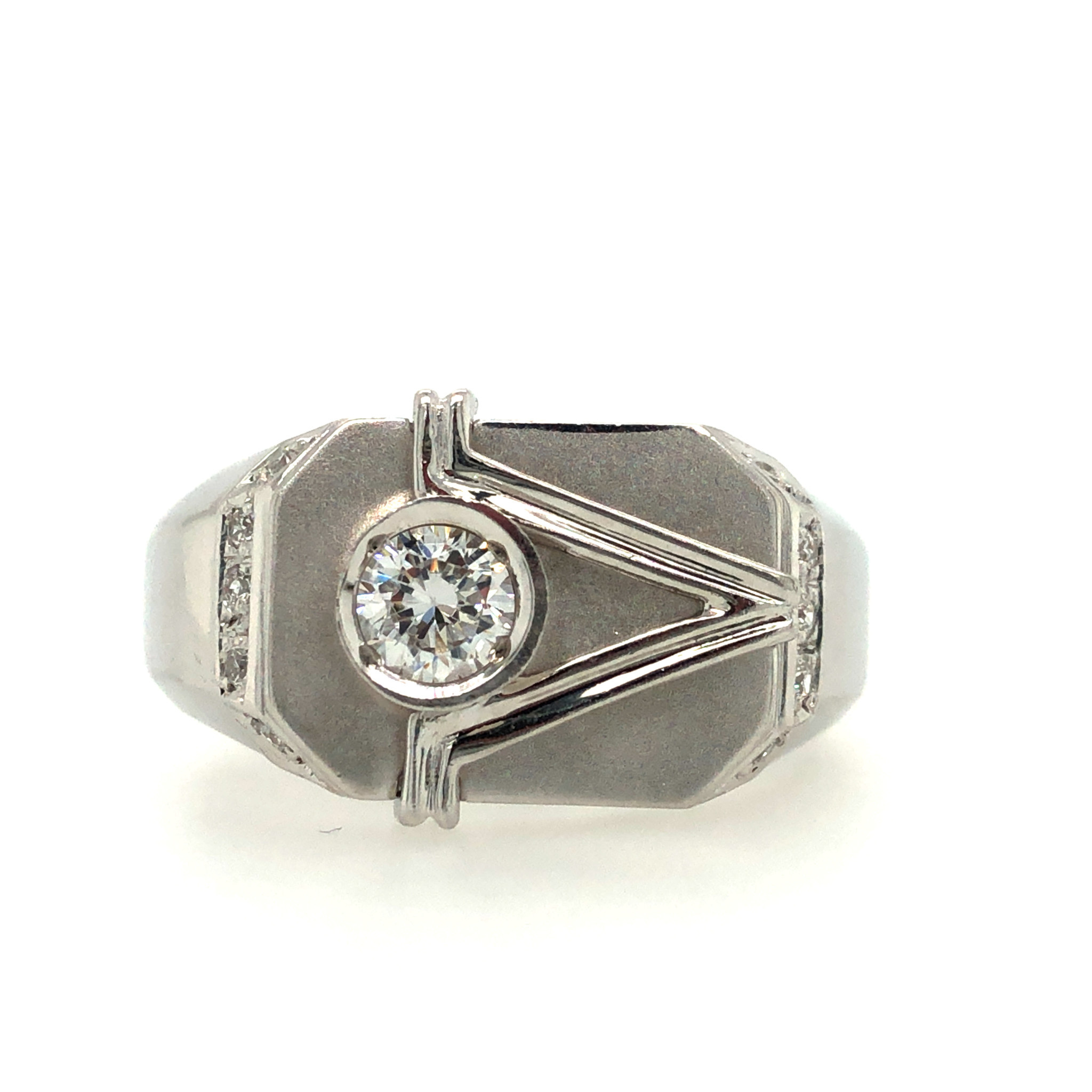45004 14K WHITE GOLD ROUND CUBIC ZIRCONIA TRIANGLE SHAPE DESIGN MENS SIGNET RING