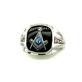 45145 14K WHITE GOLD BLACK ONYX CENTER WITH DIAMONDS ON SIDES MASONIC RING