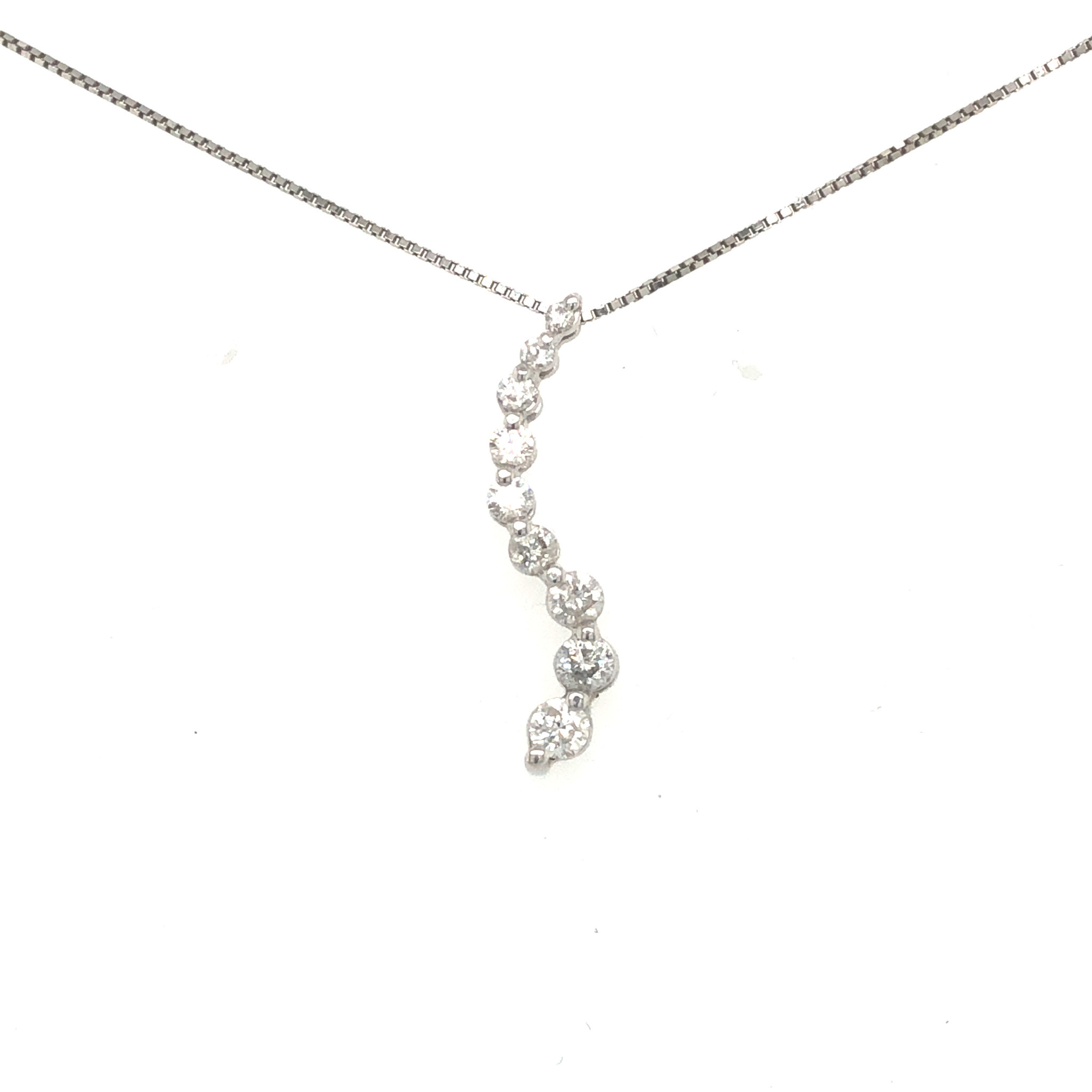 70052 14K WHITE GOLD .80TCW DIAMOND JOURNEY PENDANT SET