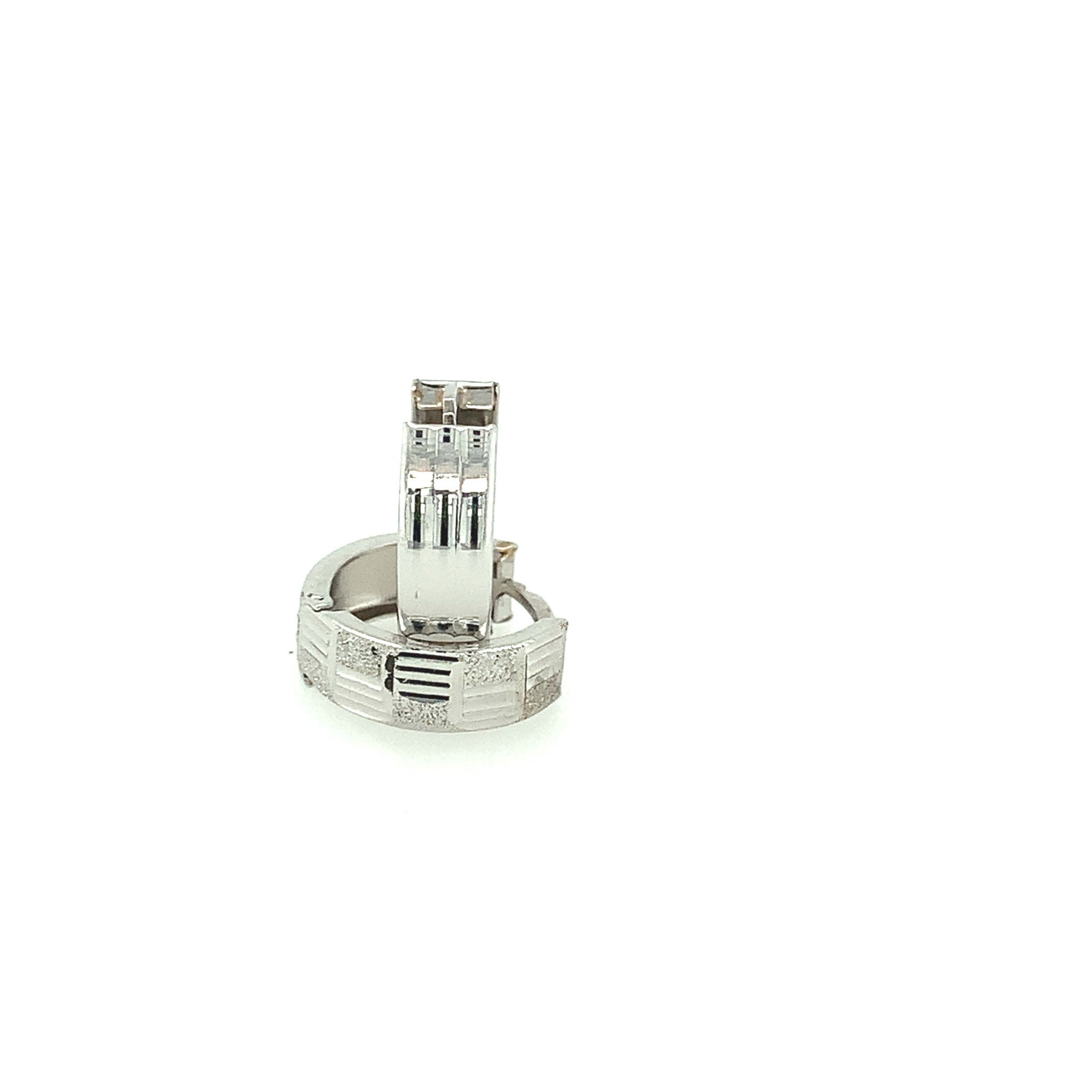 30812 14K WHITE GOLD CHECKERBOARD DESIGN HUGGIES