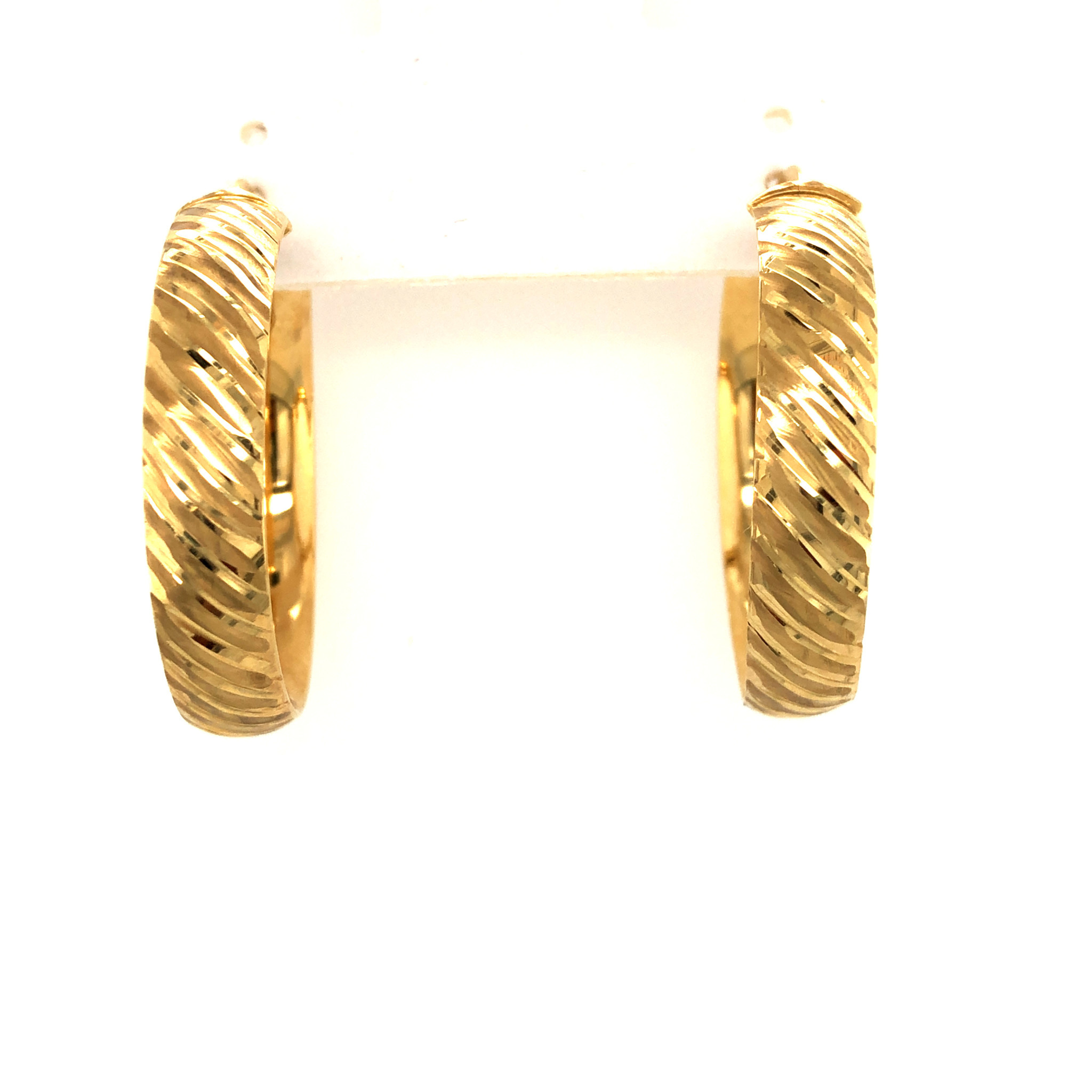 31986 14K YELLOW GOLD LARGE LINED HOOPS