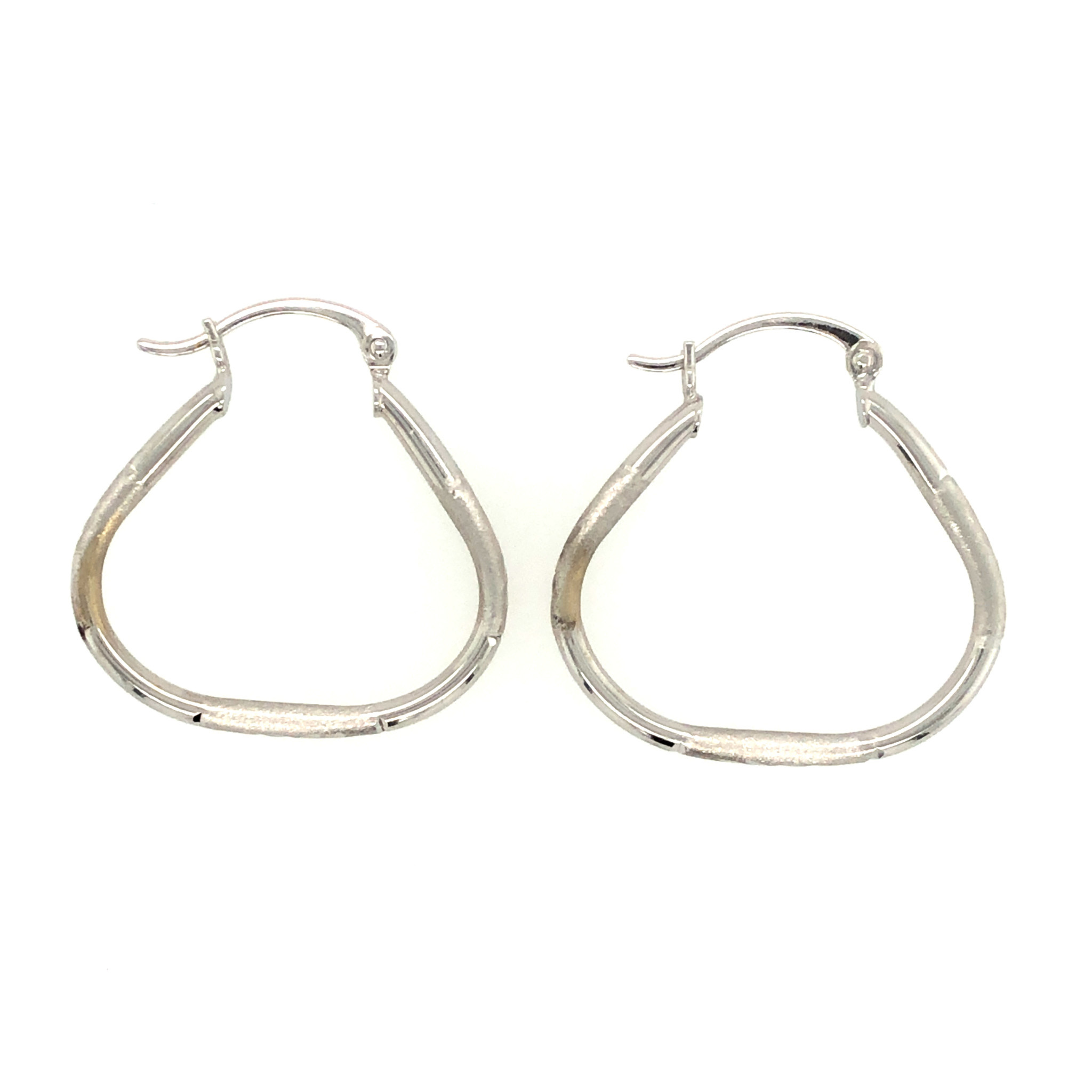 31010 14K WHITE GOLD MATTE AND HIGH POLISH TRIANGLE HOOPS