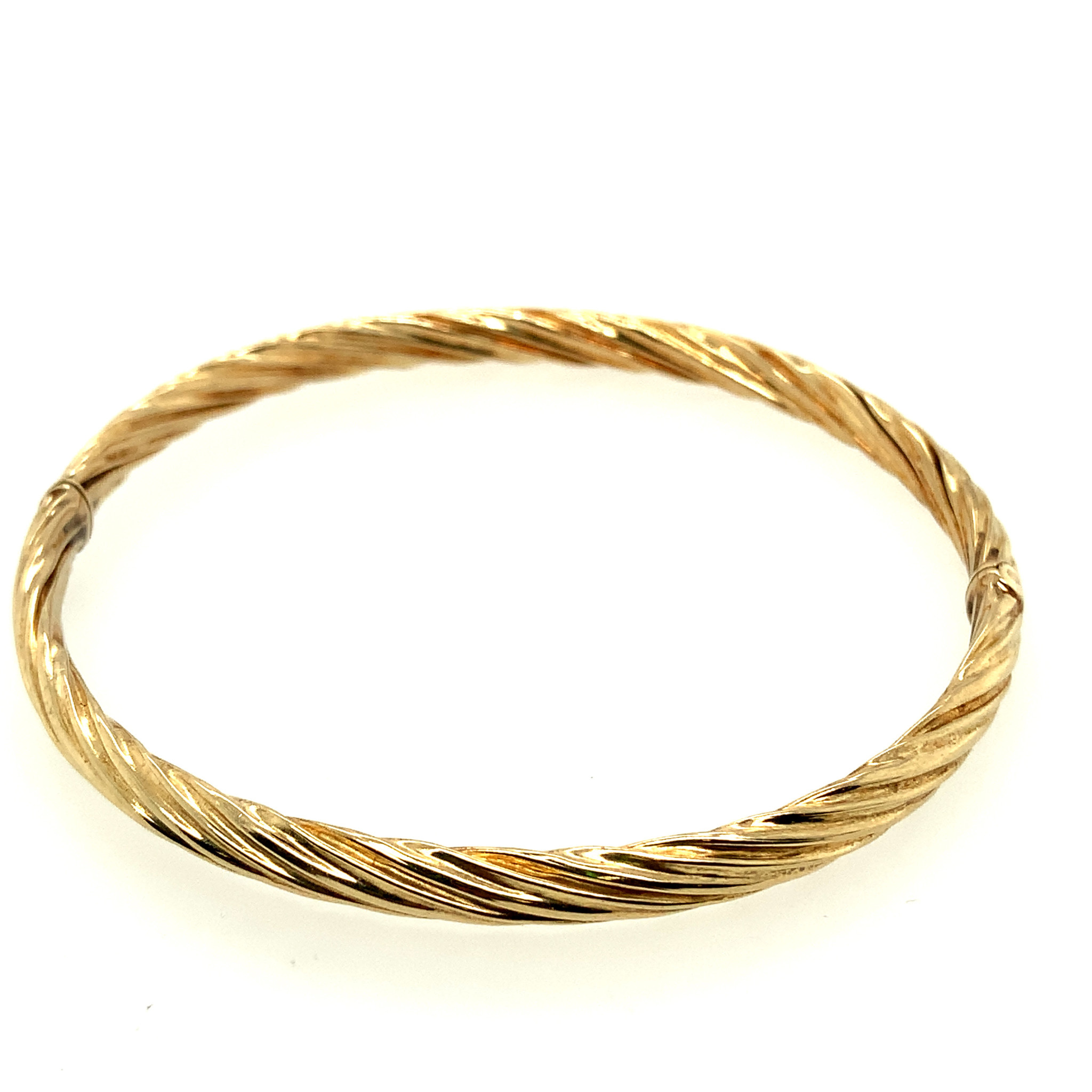 20513 14K YELLOW GOLD TWISTED BANGLE