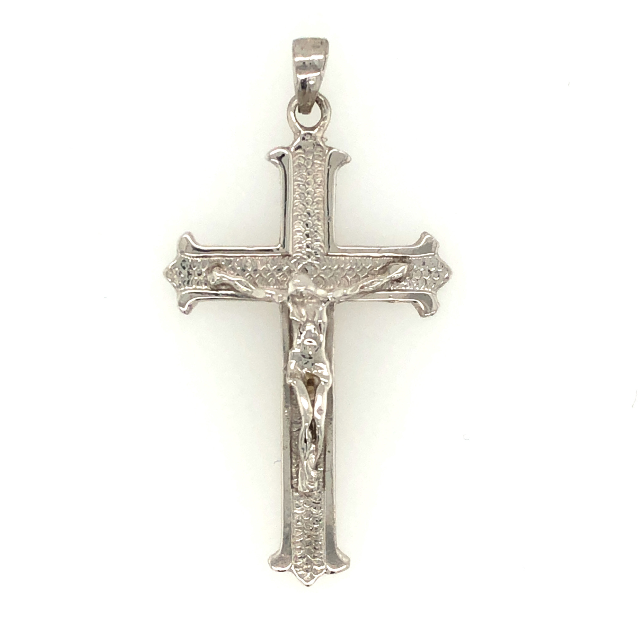77286 14K WHITE GOLD 1.5" FISH SCALE TEXTURE CENTER CRUCIFIX