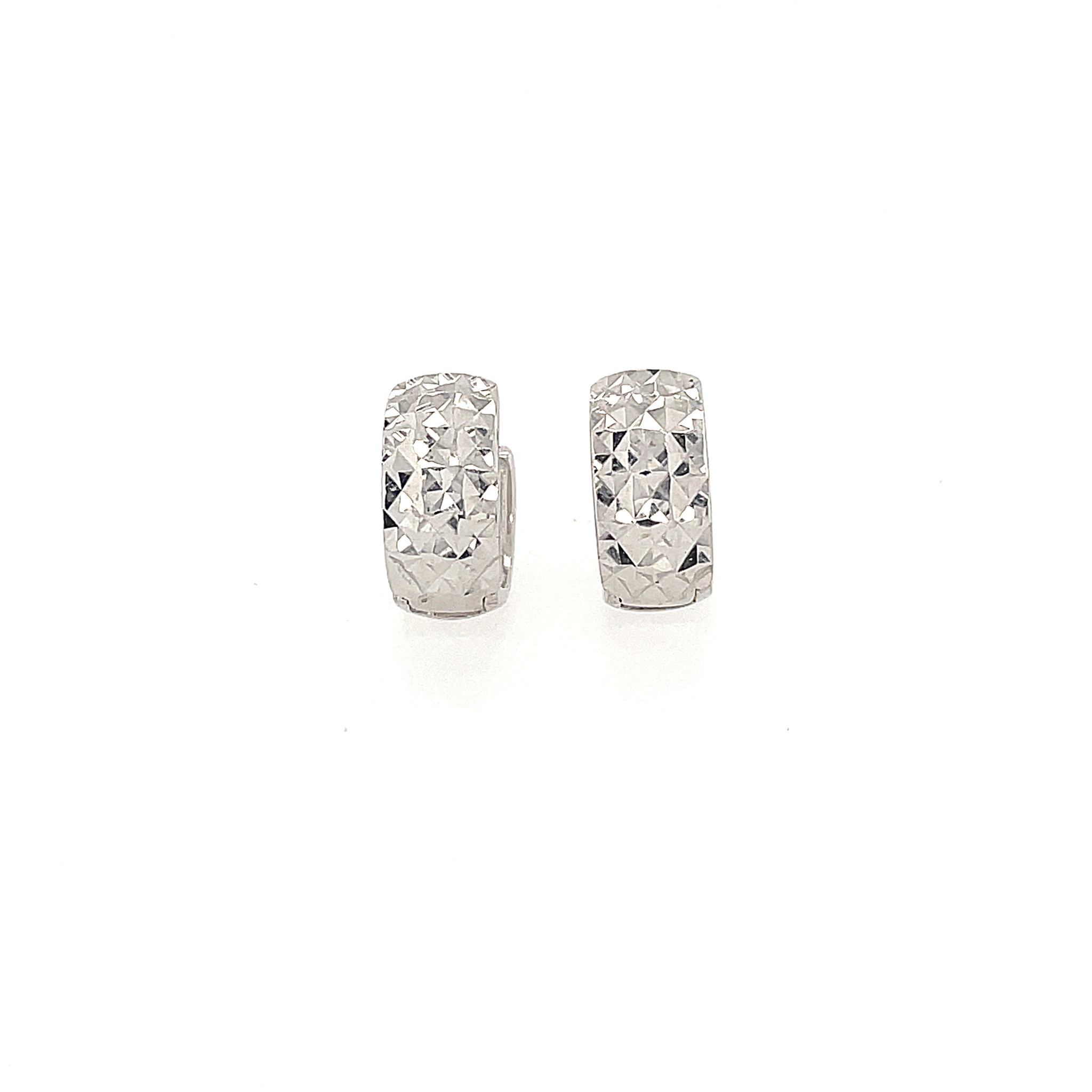 31909 14K WHITE GOLD 3 ROW DIAMOND CUT SMALL HUGGIES