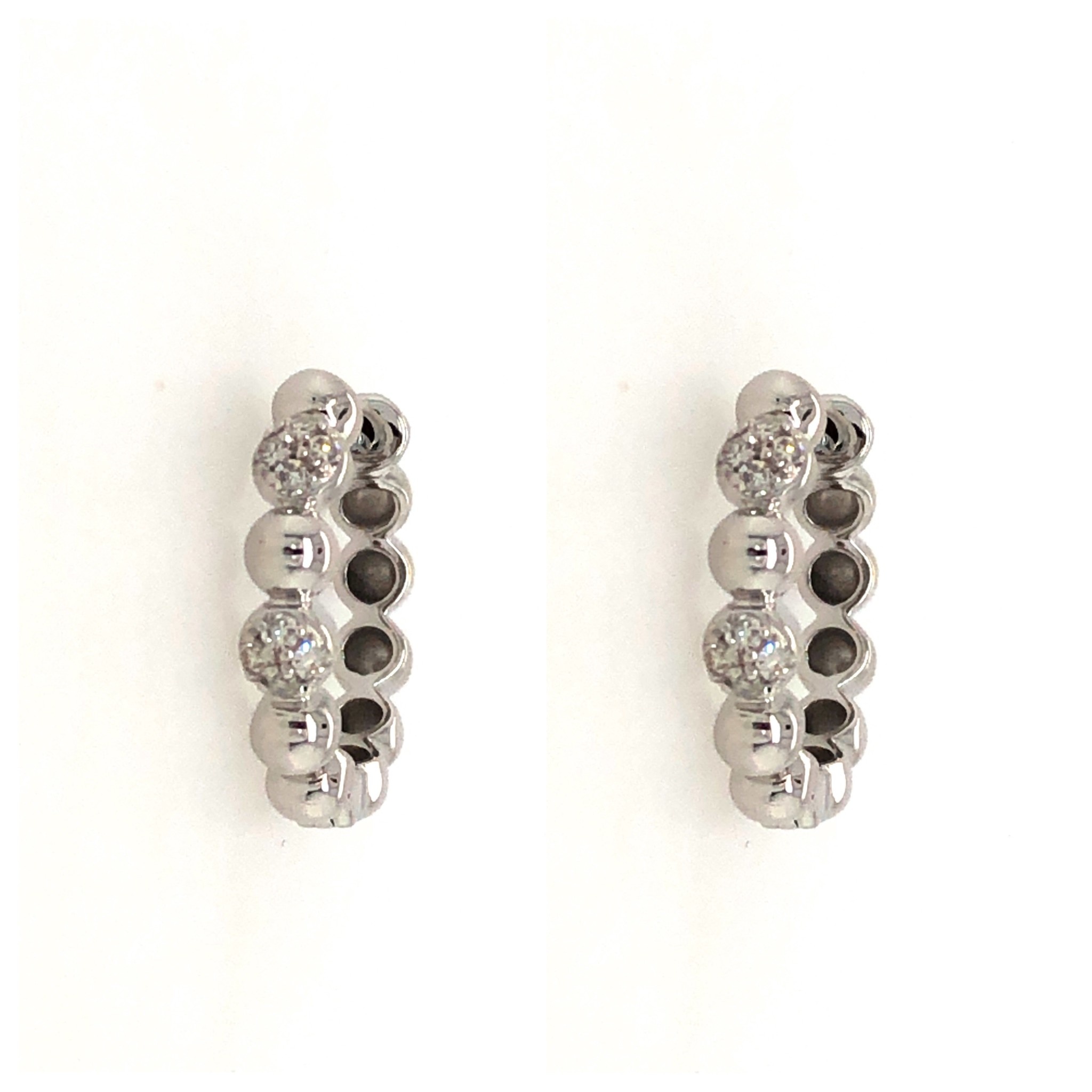 30215 10K WHITE GOLD .10TCW DIAMOND BEADED HUGGIES