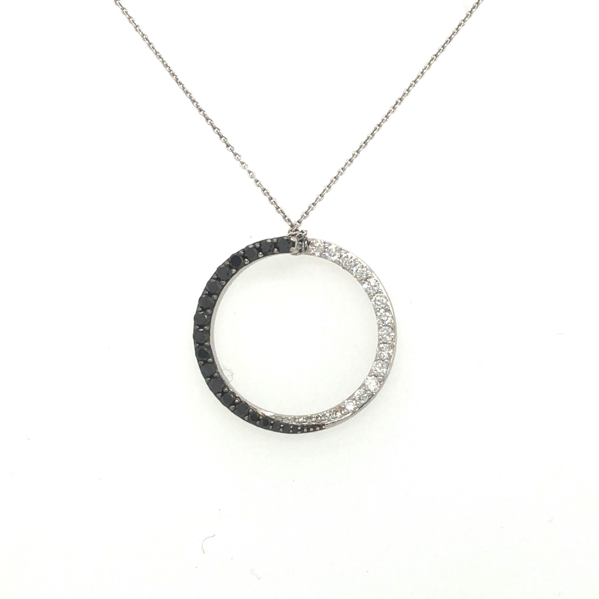 70118 14K WHITE GOLD OPEN .50TCW DIAMOND BLACK AND WHITE OPEN CIRCLE PENDANT SET
