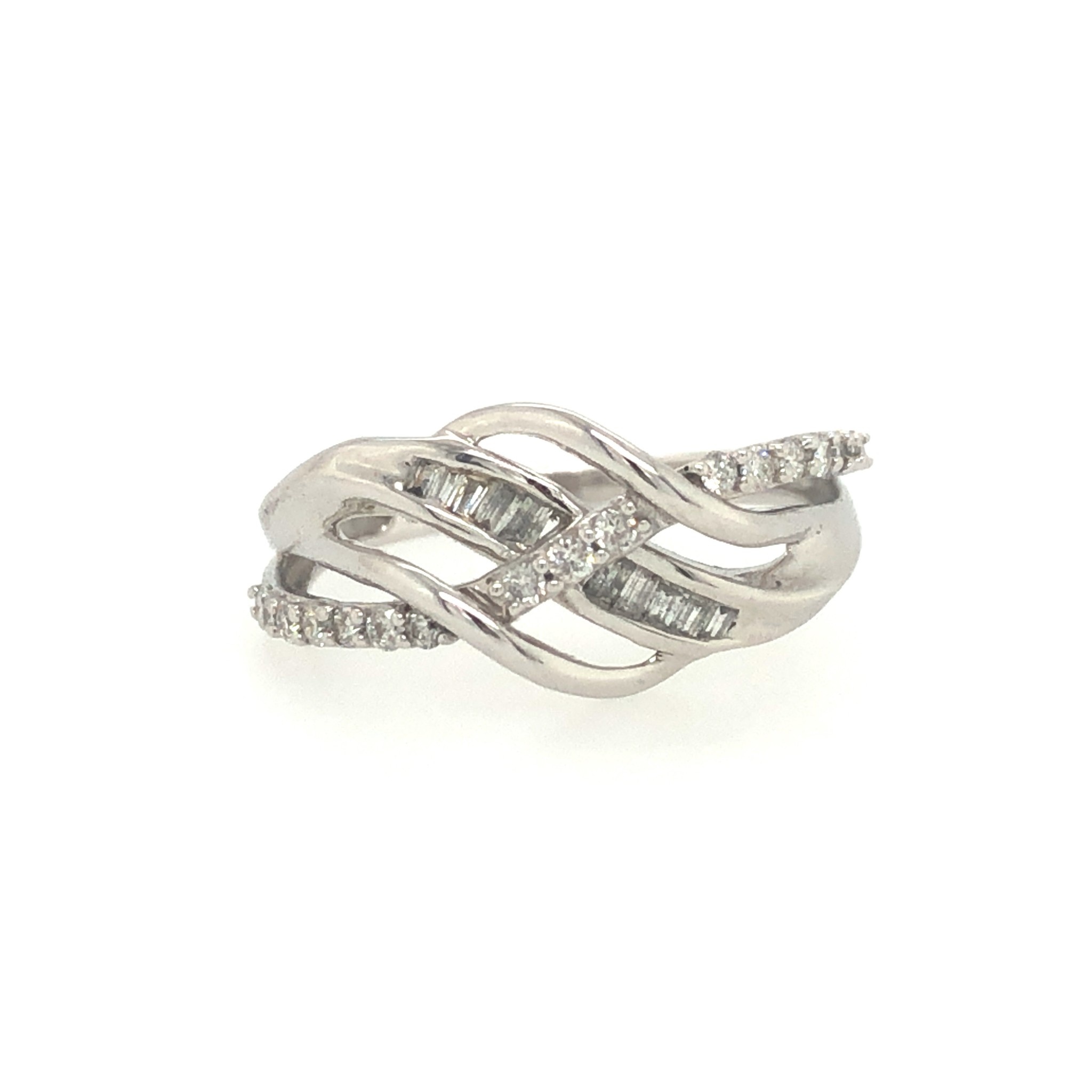 40073 10K WHITE GOLD .25CT DIAMOND ROUNDS & BAGUETTES OPEN WAVE WING