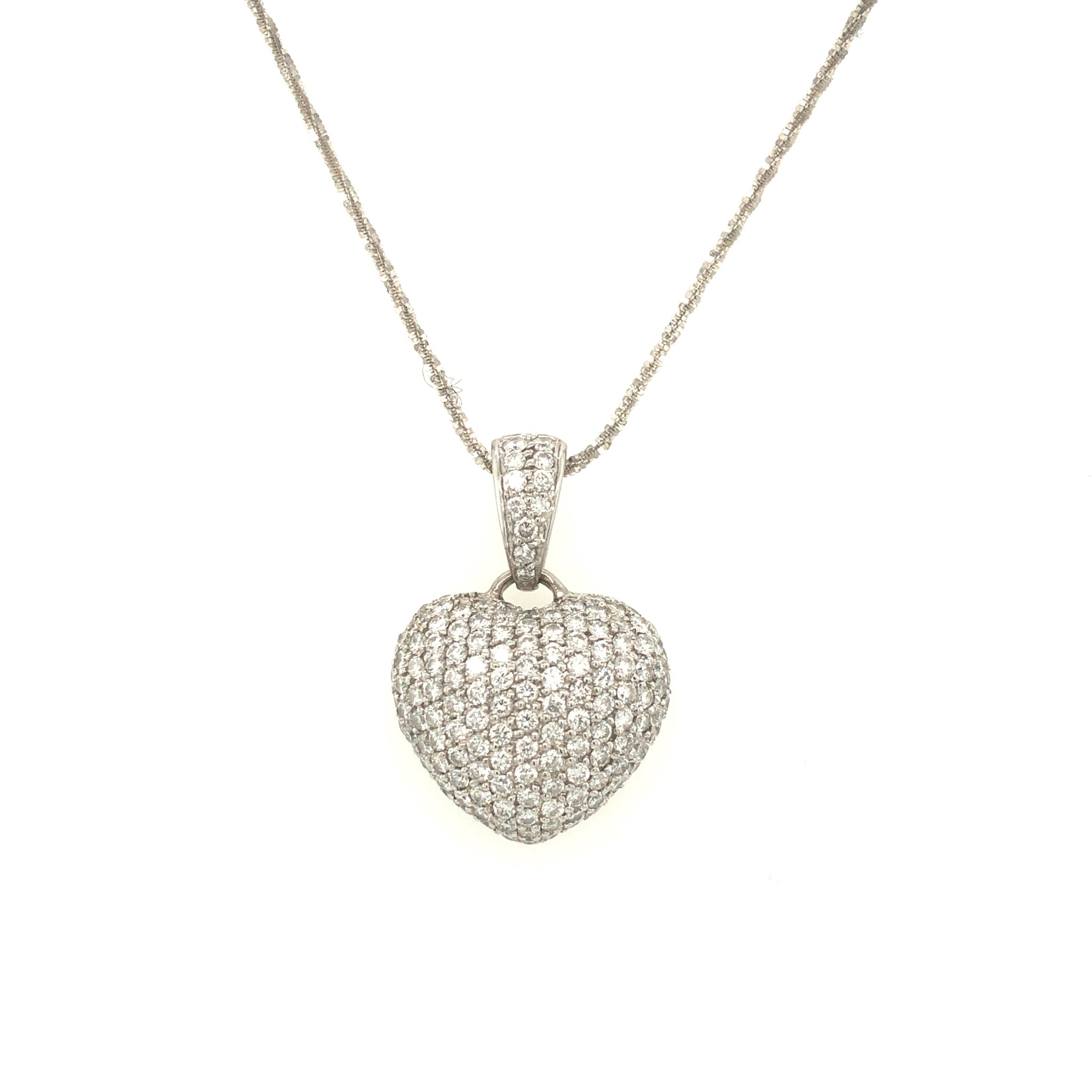 70139 18K WHITE GOLD 2.5TCW DIAMOND PAVE SET HEART WITH 14K WHITE GOLD 18' MARGARITA LINK CHAIN PENDANT SET 70139 18K WHITE GOLD 2.5TCW DIAMOND PAVE SET HEART WITH 14K WHITE GOLD 18' MARGARITA LINK CHAIN PENDANT SET