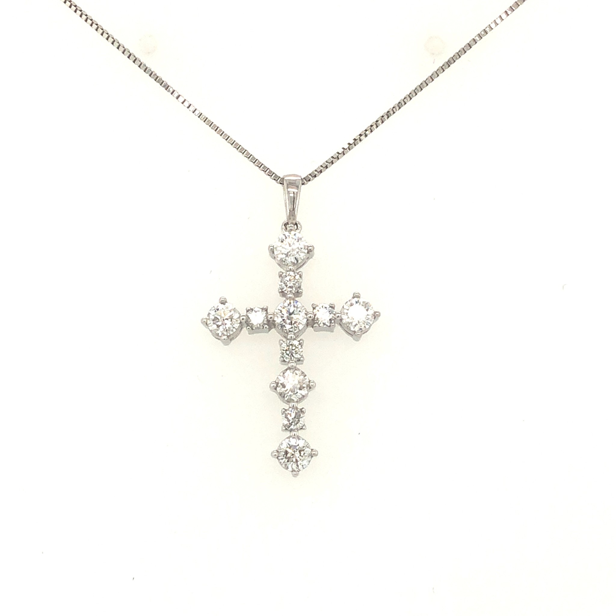70099 14K WHITE GOLD .60TCW DIAMOND CROSS PENDANT SET