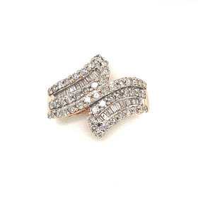 41102 14K YELLOW GOLD 1.25CT DIAMOND BAGUETTE AND ROUND BYPASS DESIGN LADIES RING