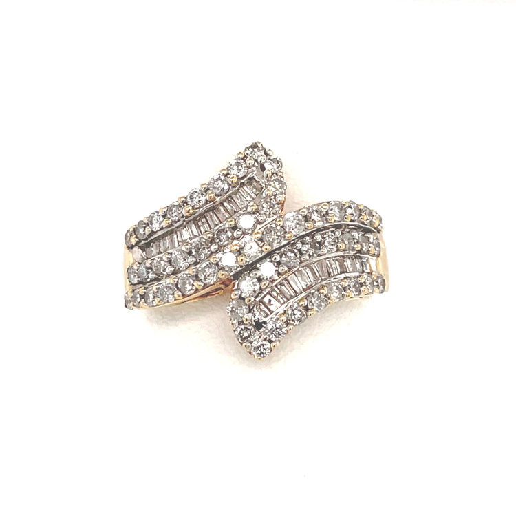 41102 14K YELLOW GOLD 1.25CT DIAMOND BAGUETTE AND ROUND BYPASS DESIGN LADIES RING