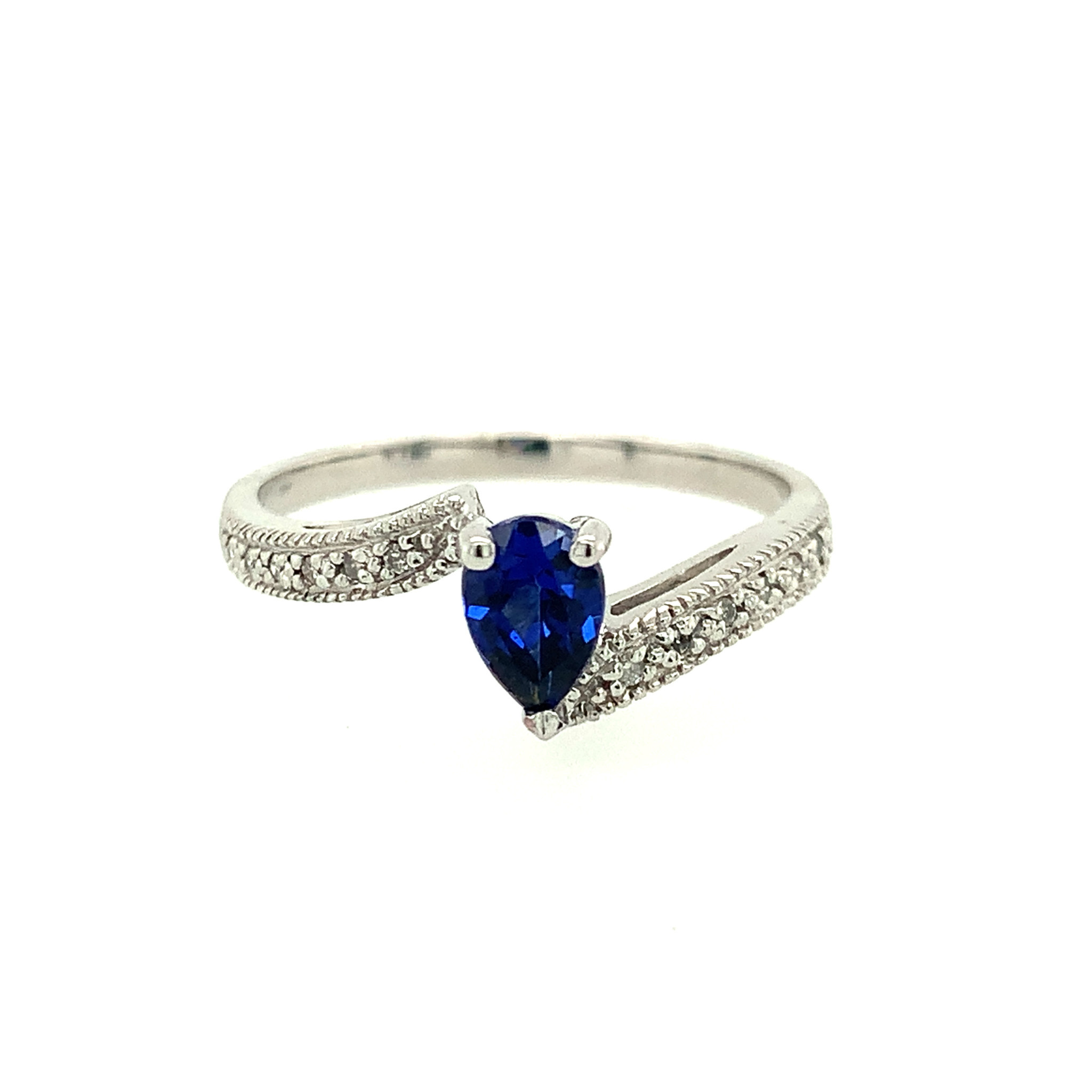 40126 10K WHITE GOLD SYNTHETIC BLUE SAPPHIRE PEAR SHAPE DIAMOND MILGRAIN BYPASS DESIGN RING