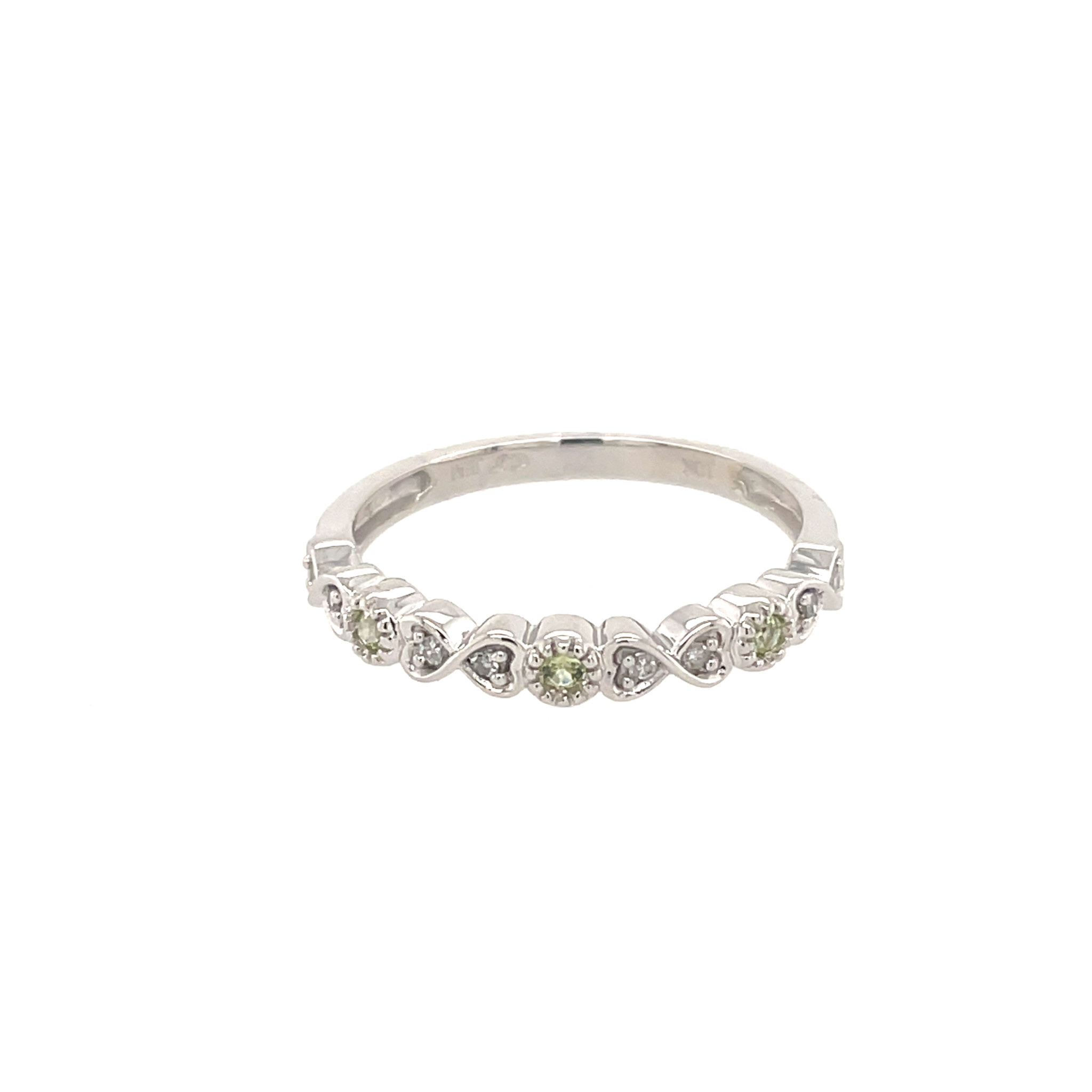 40149 10K WHITE GOLD .10TCW DIAMOND PERIDOT BIRTHSTONE HEART SHAPE INFINITY DESIGN STACKABLE RING
