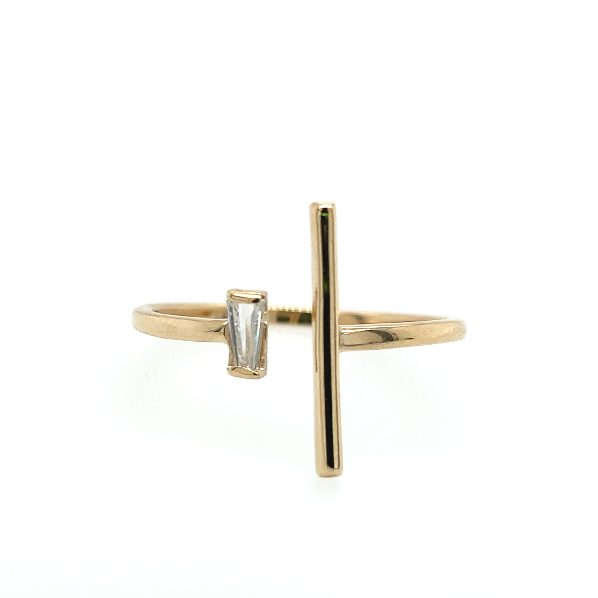 40178 14K YELLOW GOLD OPEN DESIGN BAR AND TAPERED BAGUETTE 0.06TCW DIAMOND RING