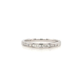 475319 18K WHITE GOLD .18TCW DIAMOND BAGUETTE CHANNEL SET BAND
