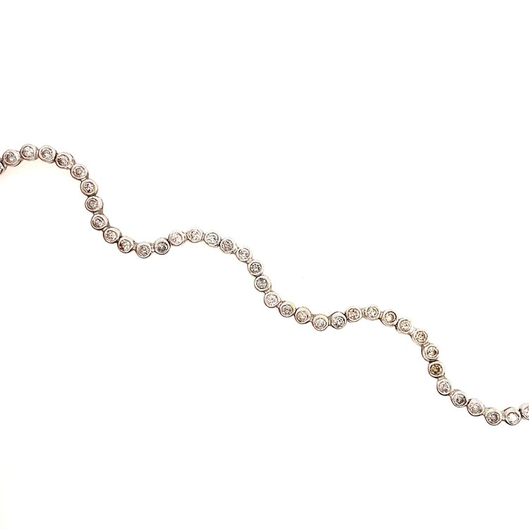 20365 14K WHITE GOLD 2.52CT DIAMOND WAVY BEZEL SET TENNIS BRACELET