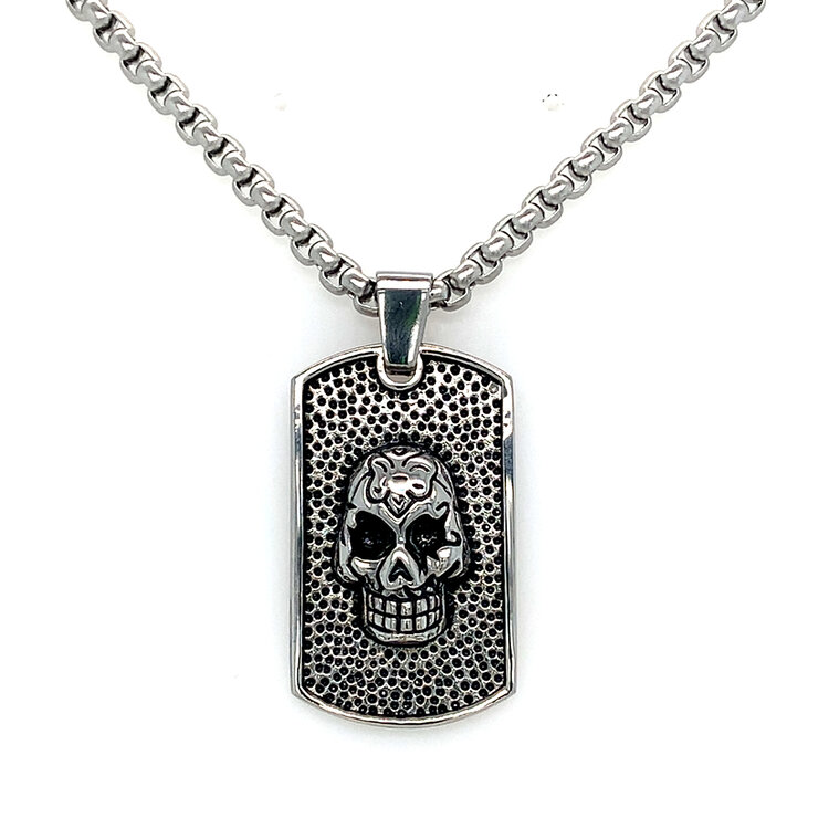 90048 Chisel Stainless Steel Antiqued and Polished Skull Dog Tag on a 22 inch Cable Chain Necklace 33mm x 20mm