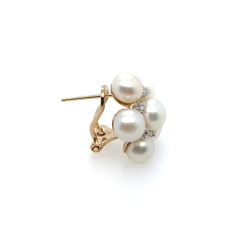 31560 14K YELLOW GOLD PEARL FLOWER WITH DIAMOND .10CT OMEGA CLASP EARRINGS