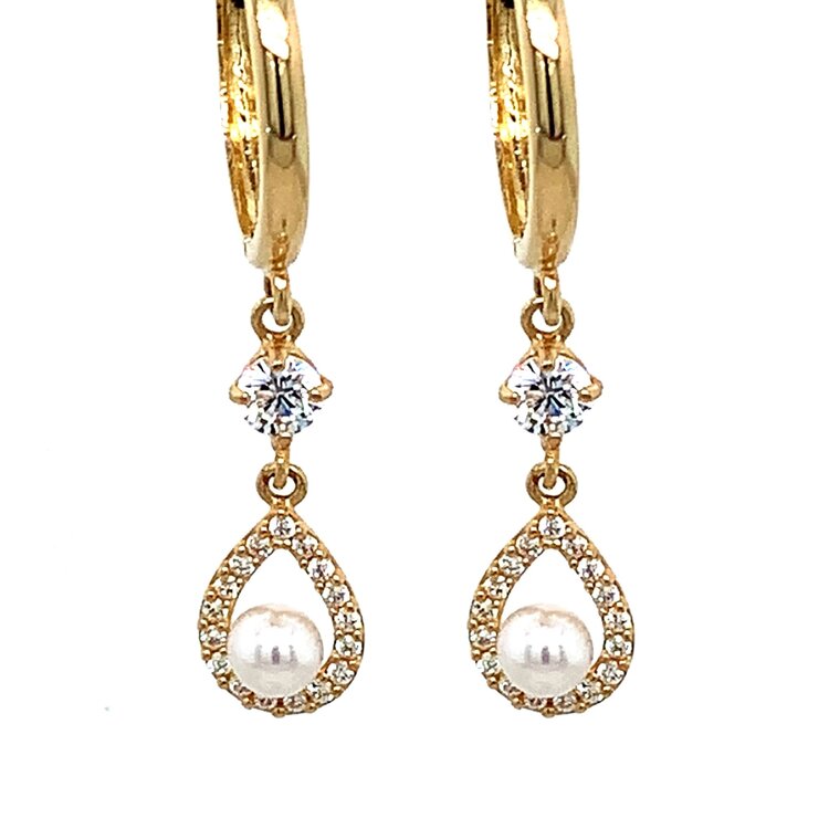 31608 14K YELLOW GOLD CUBIC ZIRCONIA OPEN DROOP WITH PEARL IN THE CENTER DANGLING HUGGIES