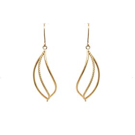 31625 14K YELLOW GOLD OPEN FEATHER DESIGN DANGLING EARRINGS