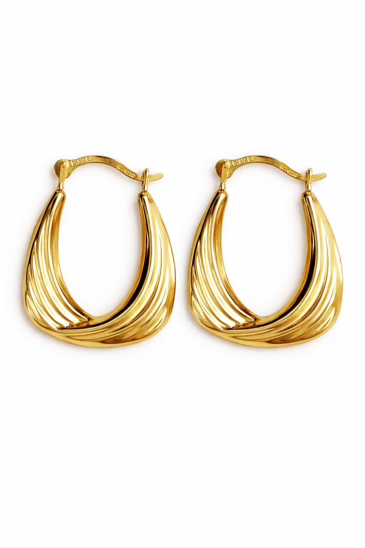 31683 14K YELLOW GOLD SQUARE  LINED PETITE HOOPS