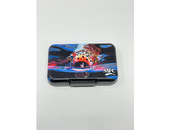 MFC Poly Fly Box Maddox Snack