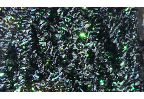 Midge Cactus Chenille #11 Black