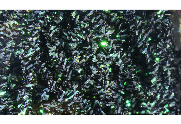 Midge Cactus Chenille #11 Black